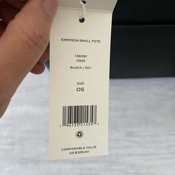 New , Authentic Tory Burch Emerson tote bag - Picture 13 of 14